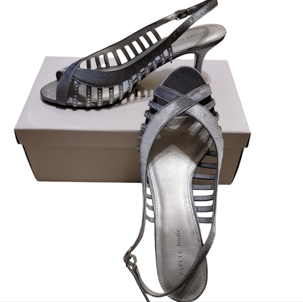 Papell Studio Silver Slingback Peep Toe Size 8.5M